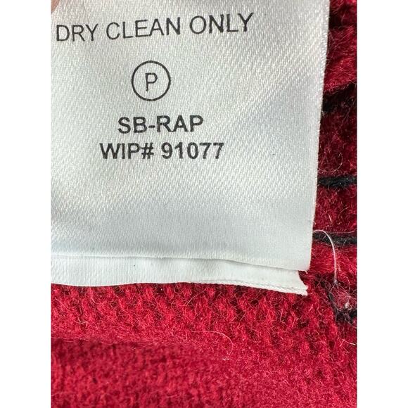 Woolrich Womens Ruby Red Sweater Vest Size Large  Wool Crochet Beaded READ - Picture 4 of 10